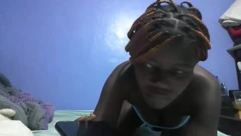 Snapshot of ebonybloom01 chatting on March 2025 12:15:01 AM ebonybloom01 online show from March 2025 12:15:01 AM