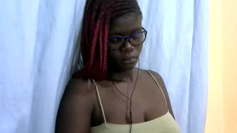 ebonybloom01 online show from November 2025 02:35:01 AM