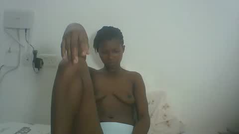 Snapshot of ebonycutegal1996 chatting on February 2025 02:07:02 AM TRIZER online show from February 2025 02:07:02 AM