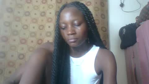 Snapshot of ebonycutegal4 chatting on February 2025 06:59:02 PM MELLEN online show from February 2025 06:59:02 PM