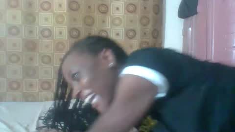 Snapshot of ebonycutegal4 chatting on February 2025 07:59:02 PM MELLEN online show from February 2025 07:59:02 PM