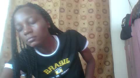 Snapshot of ebonycutegal4 chatting on February 2025 05:44:02 AM MELLEN online show from February 2025 05:44:02 AM