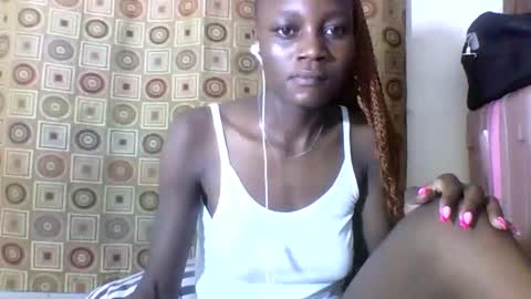 Snapshot of ebonycutegal4 chatting on March 2025 06:43:02 PM MELLEN online show from March 2025 06:43:02 PM