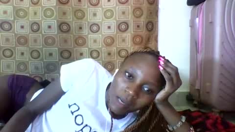 Snapshot of ebonycutegal4 chatting on March 2025 09:13:01 AM MELLEN online show from March 2025 09:13:01 AM