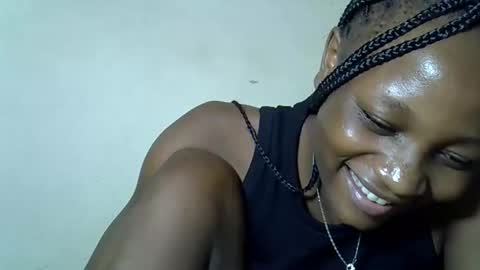 Snapshot of ebonycutegal4 chatting on September 2025 08:19:01 PM MELLEN online show from September 2025 08:19:01 PM