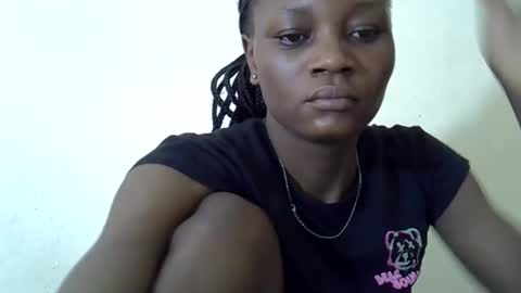 Snapshot of ebonycutegal4 chatting on September 2025 08:49:01 AM MELLEN online show from September 2025 08:49:01 AM