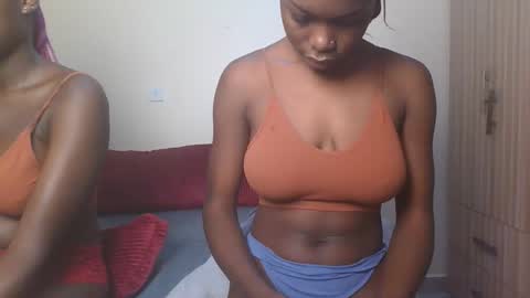 ebonydreamgirl_ online show from September 2025 06:33:02 PM