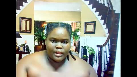 ebonyhotbuns4u2luv online show from January 2025 01:02:01 PM