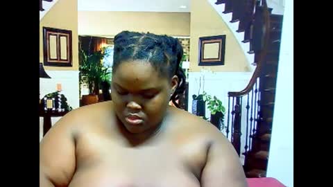 ebonyhotbuns4u2luv online show from February 2025 06:56:02 PM