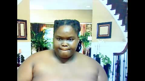 ebonyhotbuns4u2luv online show from February 2025 06:44:02 PM