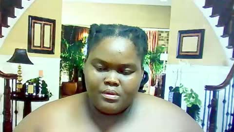 ebonyhotbuns4u2luv online show from February 2025 06:43:02 AM