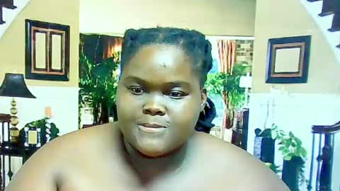 ebonyhotbuns4u2luv online show from February 2025 10:24:02 AM