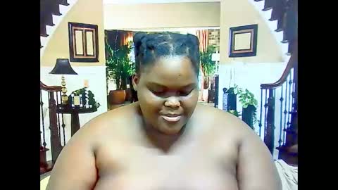 ebonyhotbuns4u2luv online show from February 2025 01:15:02 PM