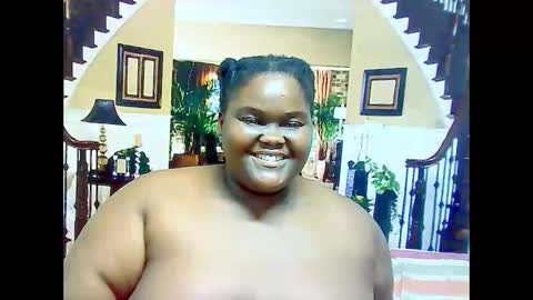 ebonyhotbuns4u2luv online show from February 2025 12:44:02 PM