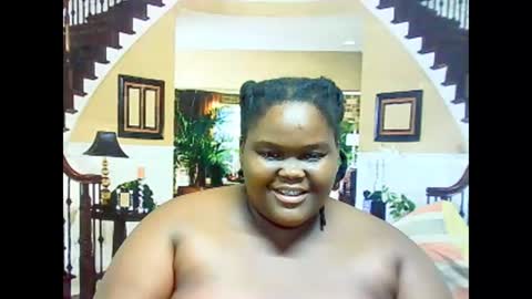 ebonyhotbuns4u2luv online show from February 2025 01:30:02 PM