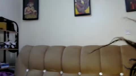 i am clara online show from February 2025 09:26:02 AM