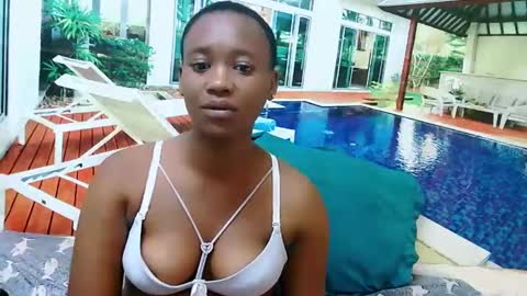 Cindy online show from December 2024 10:56:01 AM