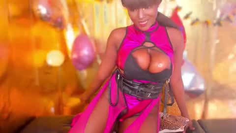 Ebony Savage online show from October 2025 01:42:01 PM