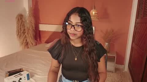 ebonyswet online show from December 2025 07:53:02 PM