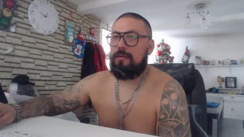 Snapshot of edgarram83 chatting on December 2025 06:47:02 PM edgarram83 online show from December 2025 06:47:02 PM