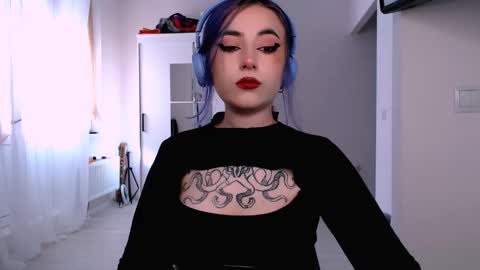 Snapshot of ediefris chatting on October 2025 06:54:01 AM fickle demon made of clumps of matter online show from October 2025 06:54:01 AM