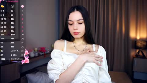 Lilith online show from December 2024 06:32:02 AM