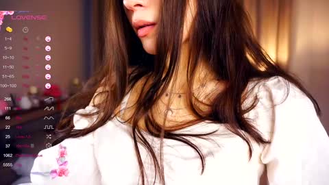 Lilith online show from December 2024 06:19:01 AM