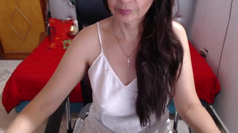 Eddye online show from December 2024 08:28:02 PM