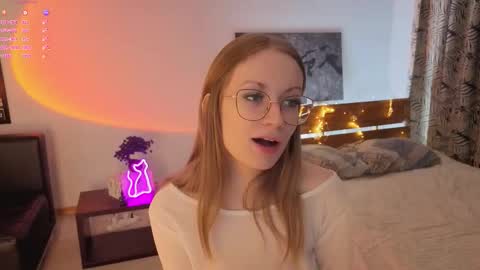 Snapshot of edlin_gail chatting on October 2025 02:40:02 PM Edlin Gali online show from October 2025 02:40:02 PM