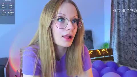 Snapshot of edlin_gail chatting on November 2025 01:36:01 AM Edlin Gali online show from November 2025 01:36:01 AM