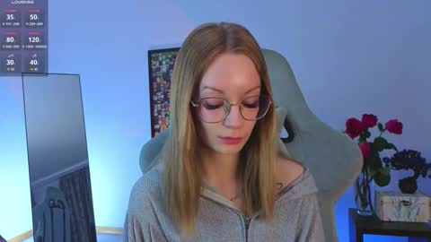 Snapshot of edlin_gail chatting on November 2025 01:33:01 AM Edlin Gali online show from November 2025 01:33:01 AM