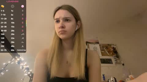 Dana online show from October 2025 07:36:02 PM