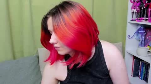 Snapshot of edna_dana chatting on October 2025 07:58:01 PM Edna online show from October 2025 07:58:01 PM