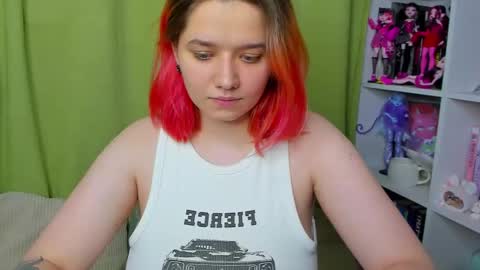 Snapshot of edna_dana chatting on November 2025 08:58:02 PM Edna online show from November 2025 08:58:02 PM