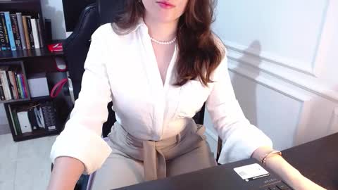 Snapshot of eduard_amun chatting on October 2025 12:55:02 PM eduard_amun online show from October 2025 12:55:02 PM