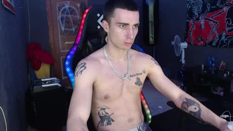 Snapshot of eduard_loveee chatting on December 2024 02:07:01 PM Eduar online show from December 2024 02:07:01 PM