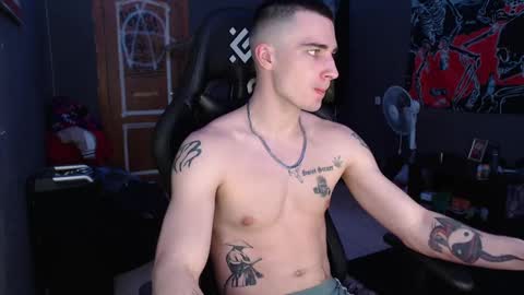 Snapshot of eduard_loveee chatting on February 2025 03:52:02 PM Eduar online show from February 2025 03:52:02 PM