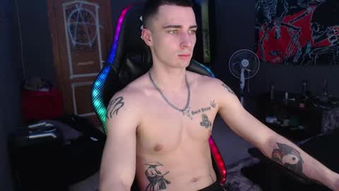 Snapshot of eduard_loveee chatting on February 2025 01:03:01 PM Eduar online show from February 2025 01:03:01 PM