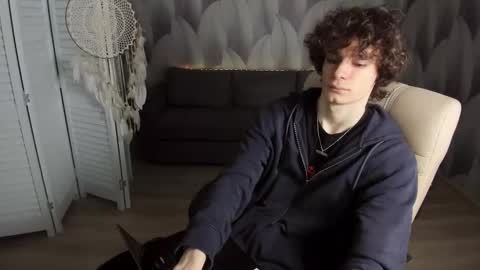 edvardblare online show from September 2025 05:34:02 PM