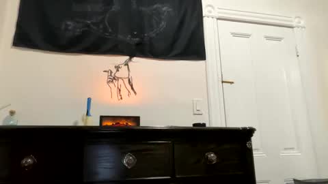 edvmendez1766 online show from October 2025 01:28:01 AM