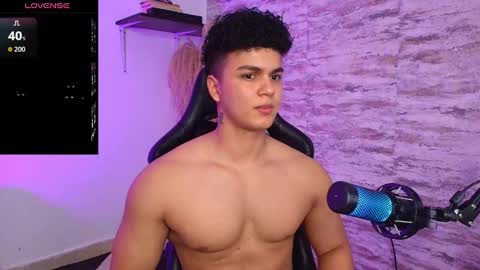 EDWARD CLARCK online show from October 2025 12:21:02 AM