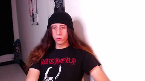 edward_chann online show from January 2025 02:42:02 AM