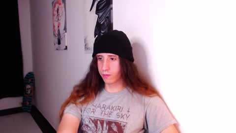 edward_chann online show from February 2025 04:05:01 AM