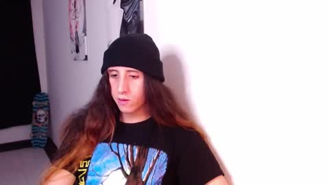 edward_chann online show from February 2025 10:11:02 PM