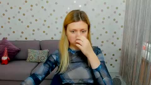 Effy online show from December 2024 07:38:02 AM