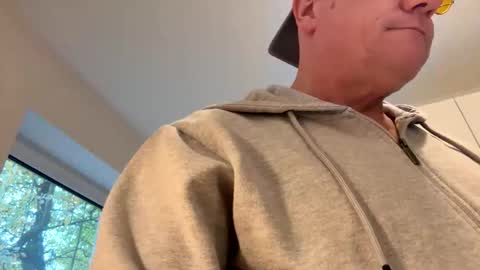 eichelhorn online show from October 2025 10:58:02 AM