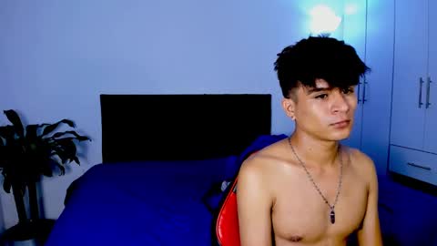 eiden_allenx1 online show from December 2024 03:44:01 PM