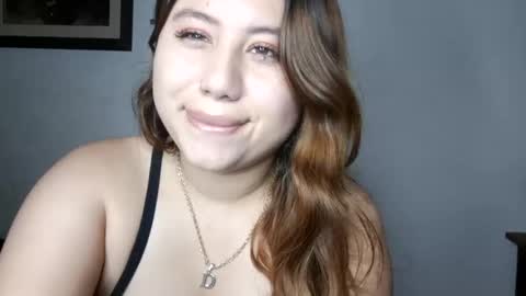 EIMY   MODEL INDEPENDENT online show from December 2024 03:11:02 AM