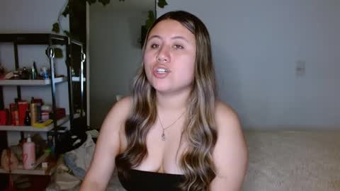 EIMY   MODEL INDEPENDENT online show from October 2025 12:41:02 AM