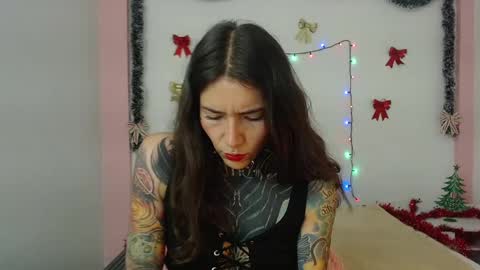 Carla online show from December 2024 11:49:01 AM